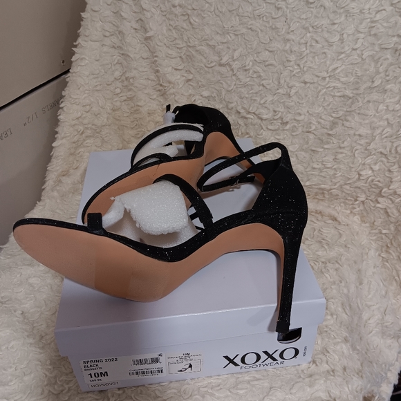 Sandal - Picture 3 of 4